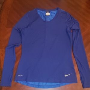 Long sleeve active wear Medium